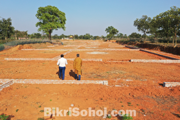মিরপুর–উত্তরার কাছে উচু জমিতে গোলাপ গ্রামে ৩–১০ কাঠার প্লট!